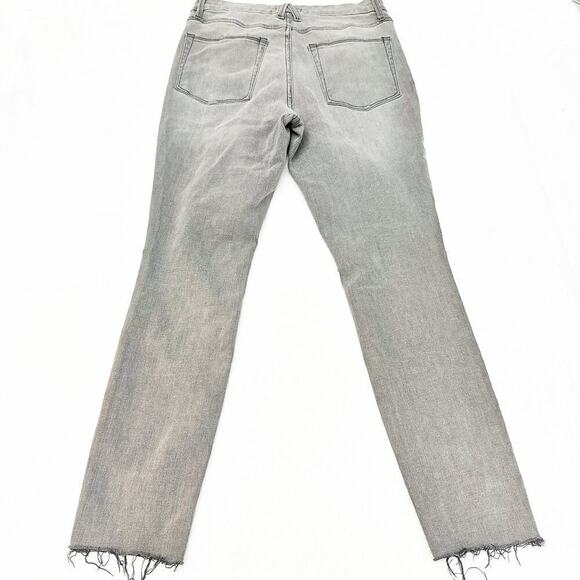 Good American Good Waist Charcoal Raw Hem Denim Jeans Size 12 / 31 - Picture 3 of 8
